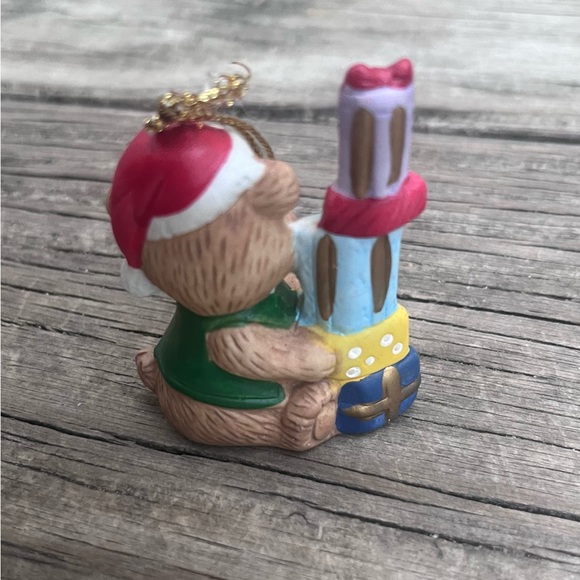 VINTAGE 711 CITGO CHRISTMAS ORNAMENT TEDDY BEAR WITH GIFTS SANTA’S HELPER - Picture 2 of 6